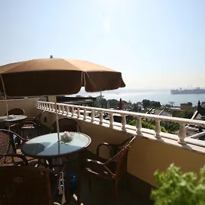 Hotel Hanedan